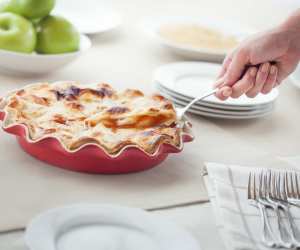 Weapons of Choice: Rose's Perfect Pie Plate