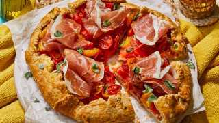 Tomato, goat cheese and Prosciutto di Parma galette