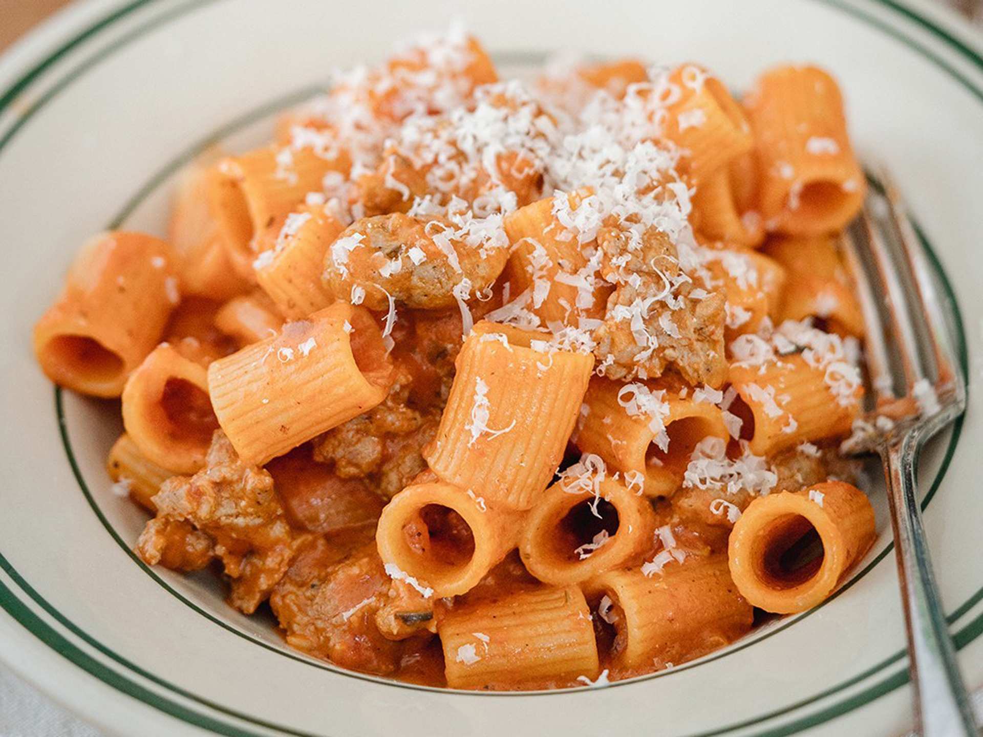 Stefano Faita pasta sauces and recipes | Mezzi Rigatoni alla Zozzona