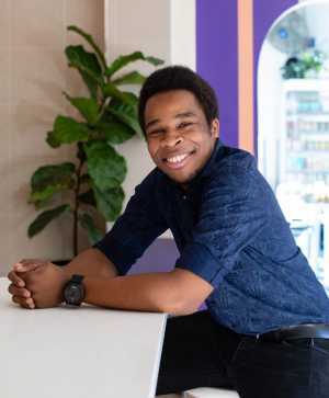 Malik Deluy, head bartender at Simpl Things