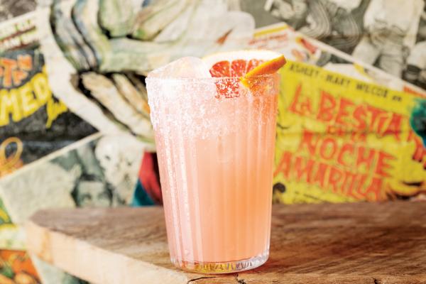 Tequila vs mezcal | A paloma cocktail at El Rey Mezcal Bar