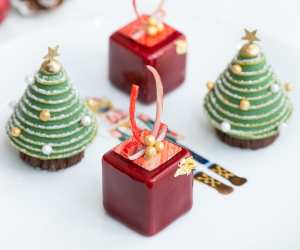 Christmas tree and present shaped pastries at the Shangri-La Toronto Nutcracker Afternoon Tea